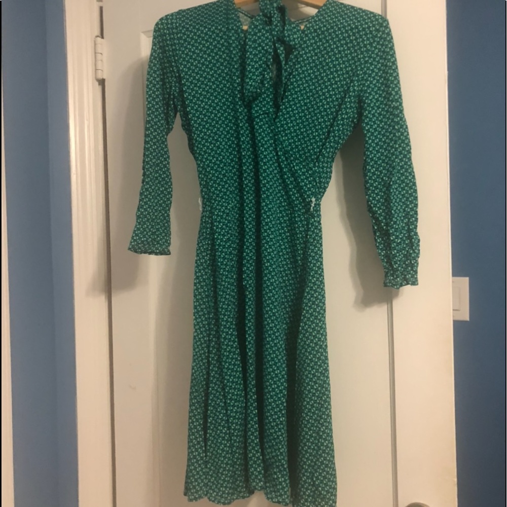 LEOTA 3/4 sleeve faux wrap dress